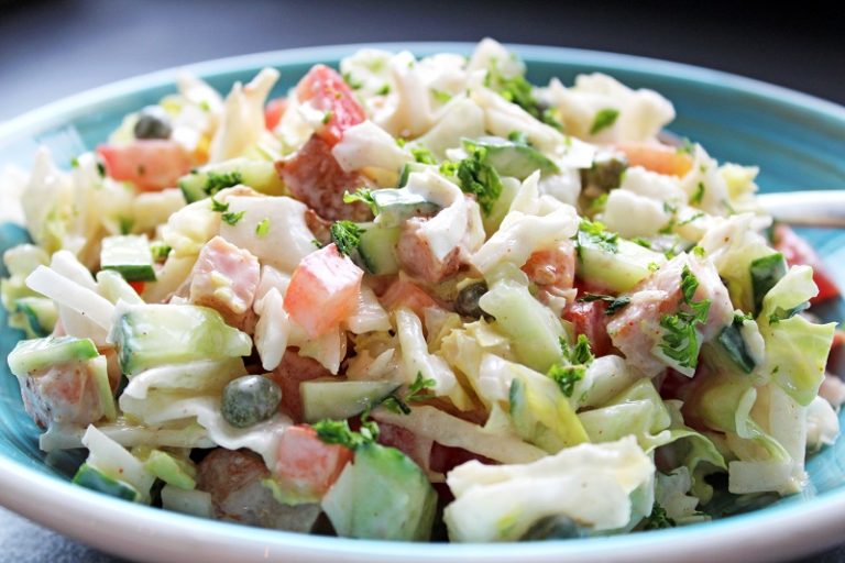 Koolsalade met kipreepjes