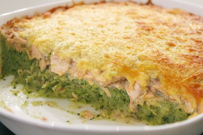 Volgens Jeroen Meus is dit recept perfect om kinderen vis te leren eten. De smeuïge ovenschotel