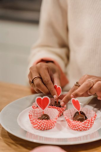 Met deze 3 valentijn tips gaat de liefde zeker door de maag 
