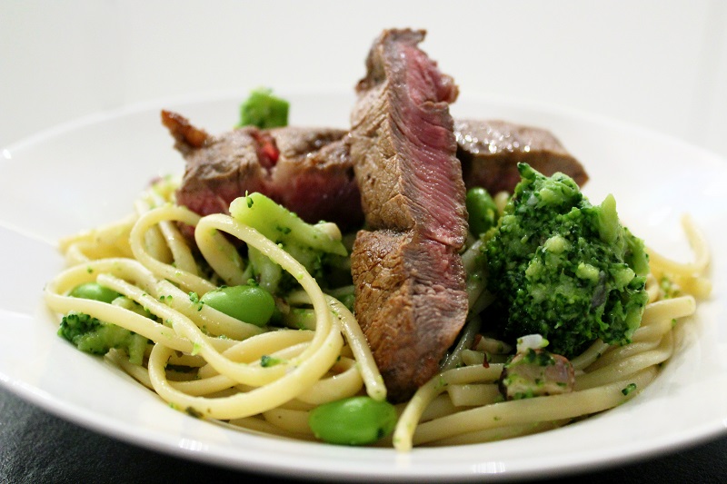 Steak met linguini en broccoli (Colruyt)
