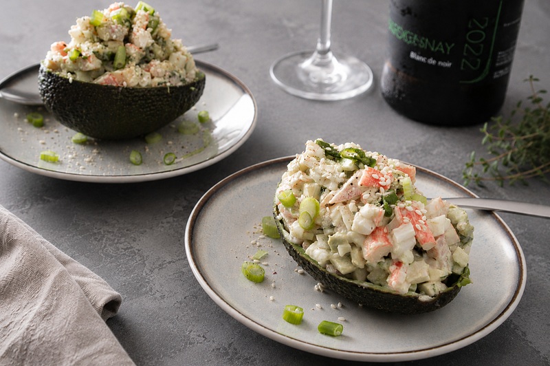 Surimi-avocadobootjes